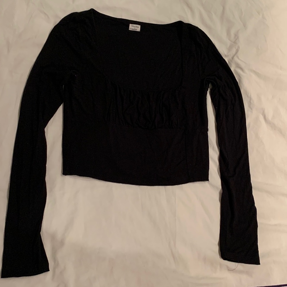 Aritzia Wilfred Free brand long sleeve women’s top